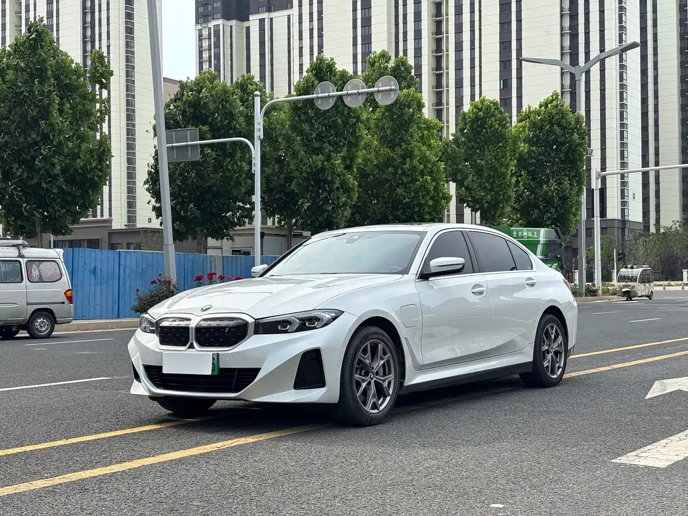 BMW i3 2024 eDrive 35 L