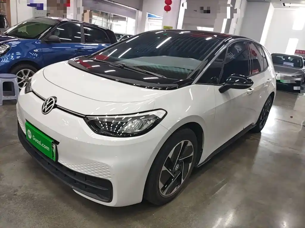 Volkswagen ID.3 2024 Outstanding Edition фото 2