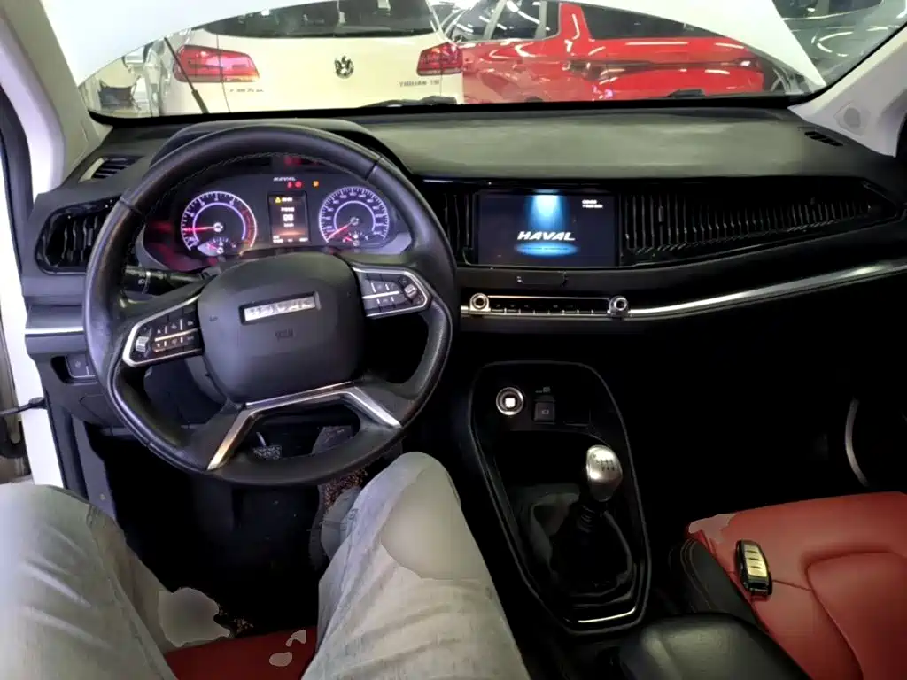Photo 10 - Haval H2s