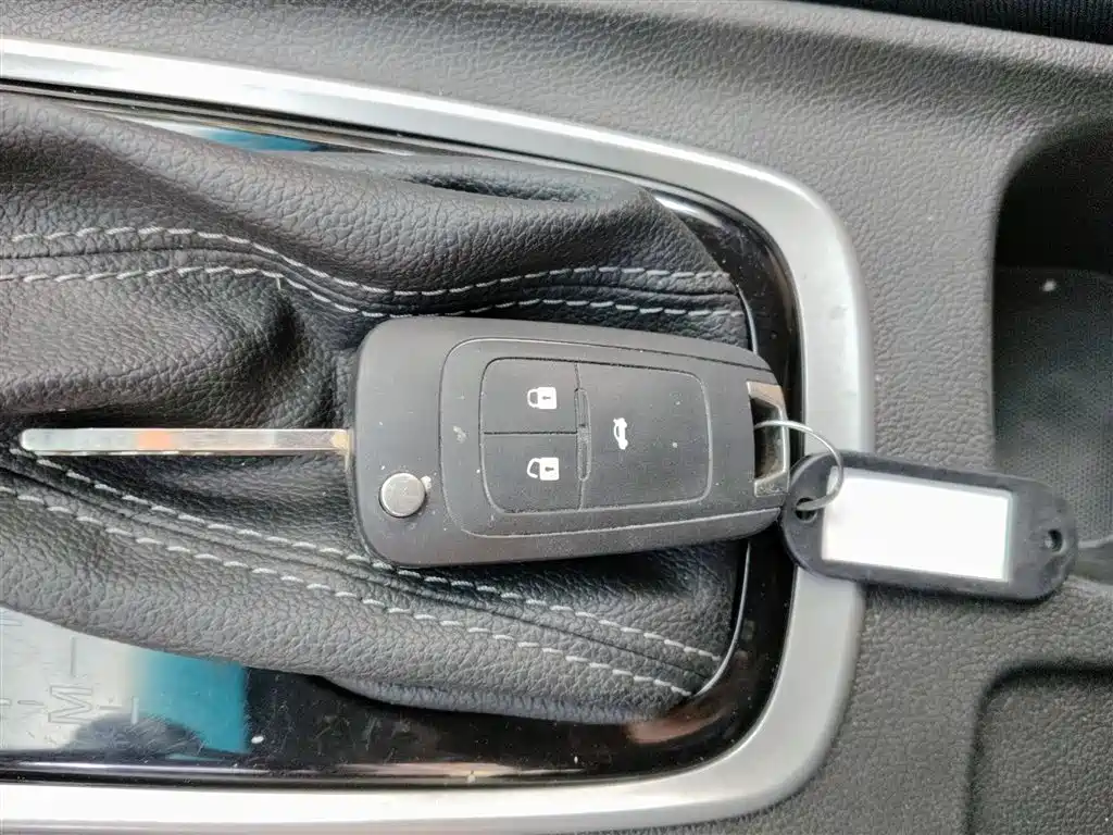 Chevrolet Monza 2022 320 Automatic Enjoyment Edition фото 17