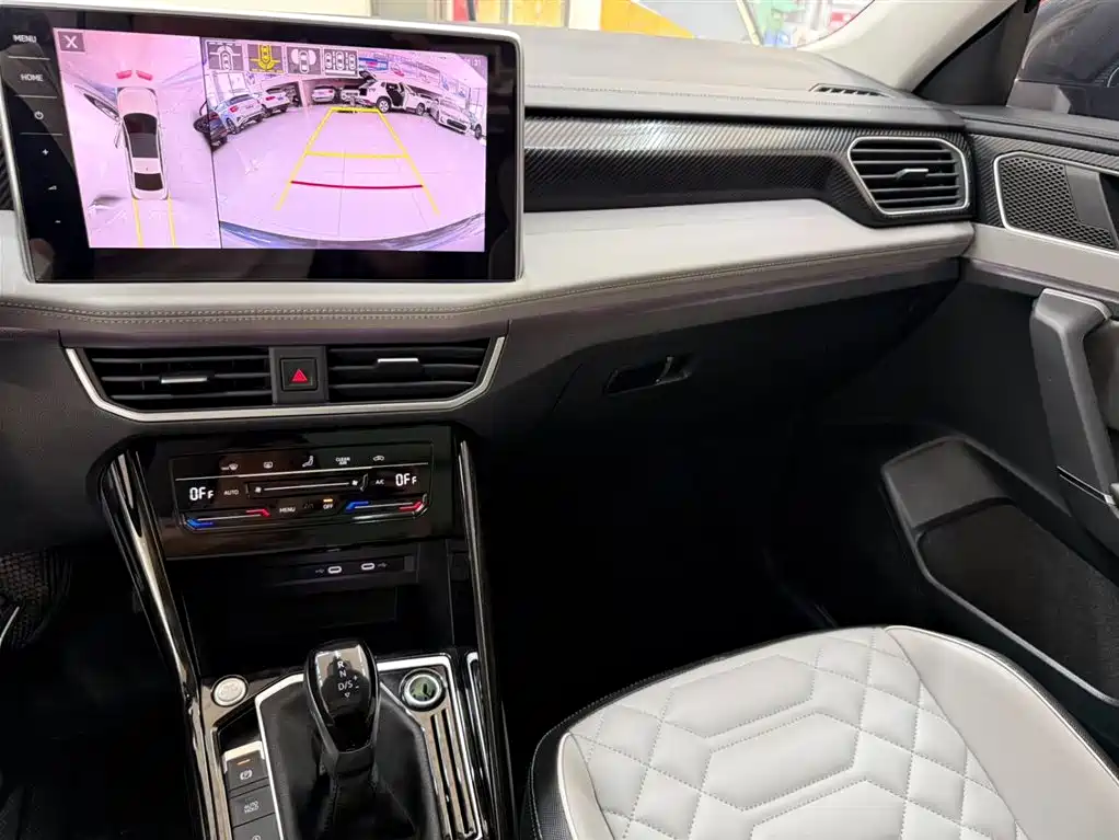 Volkswagen Tayron 2023 280TSI 2WD Luxury Plus Advanced Edition фото 10