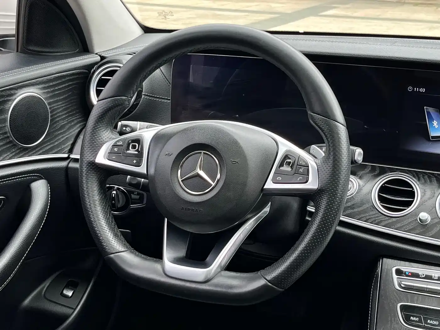 Mercedes-Benz E-Class 2016 E 200 L Sport Type фото 11