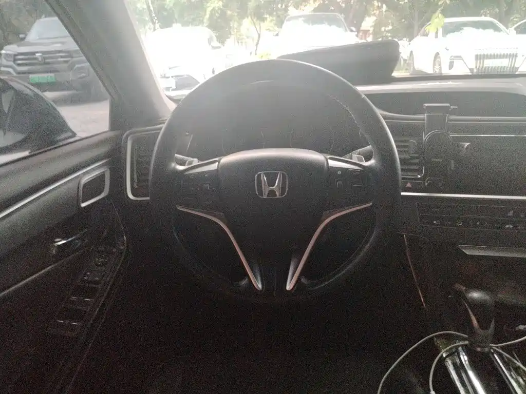 Honda Spirior 2017 2015 2.0L Premium Edition