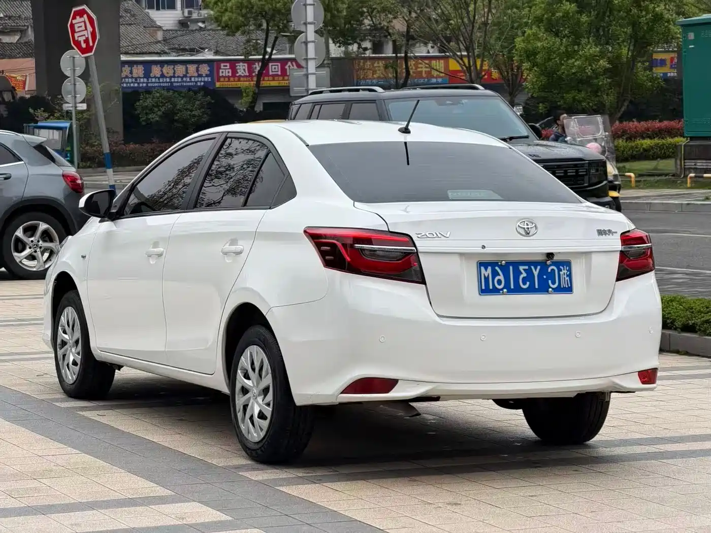 Toyota Vios 2022 1.5L CVT Venture CARE Edition фото 12