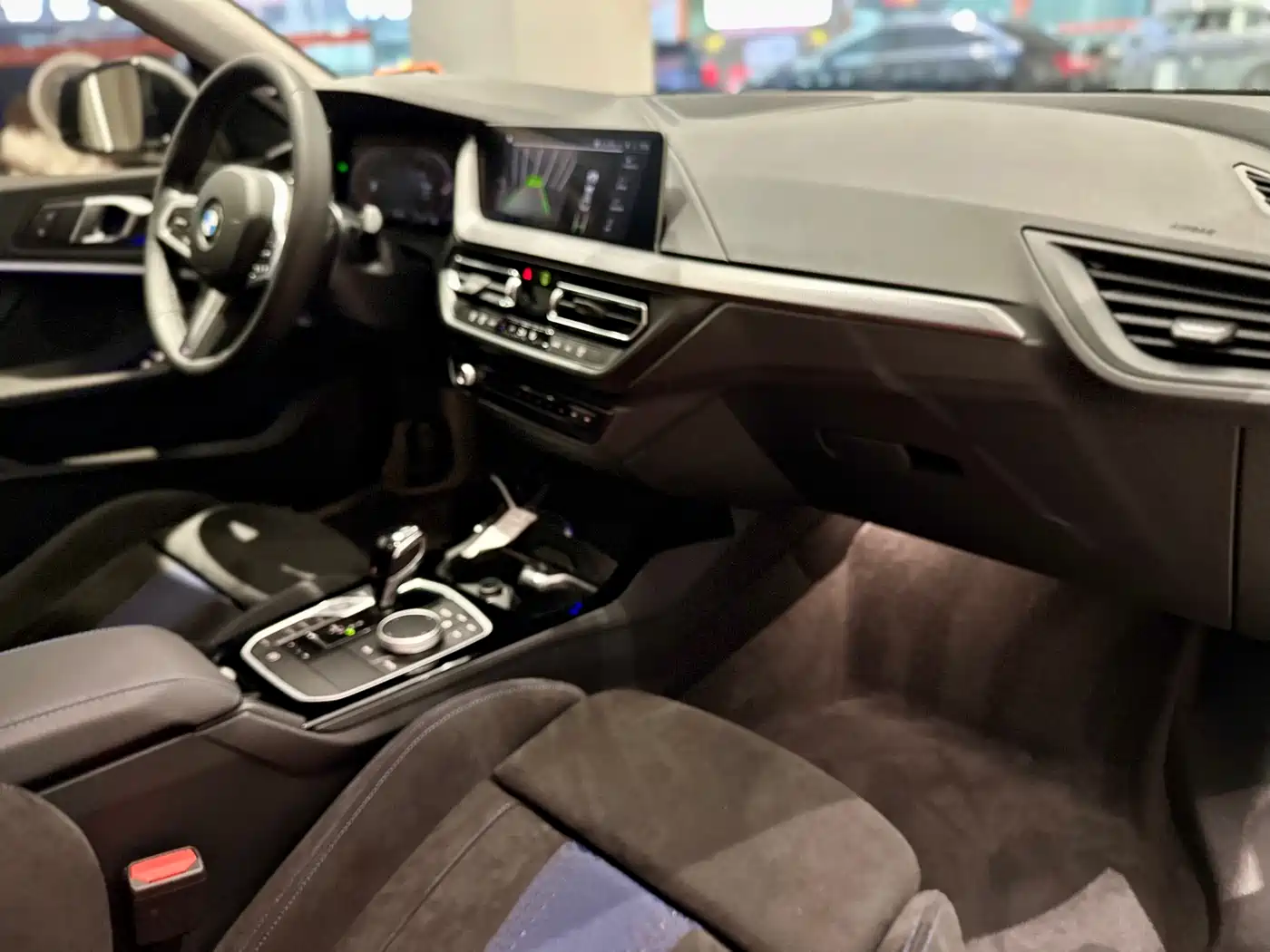 BMW 2 Series (Import) 2023 Facelift 225i 4-Door Coupe M Sport Shadowline Package фото 5