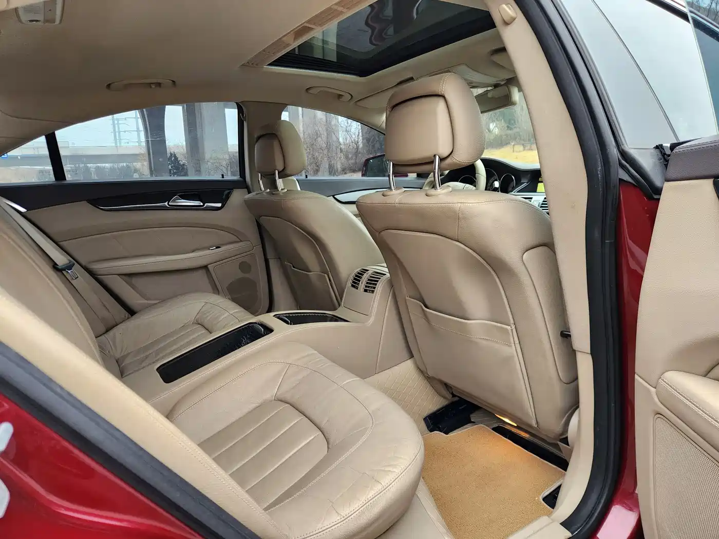 Mercedes-Benz CLS 2012 CLS 300 CGI фото 11