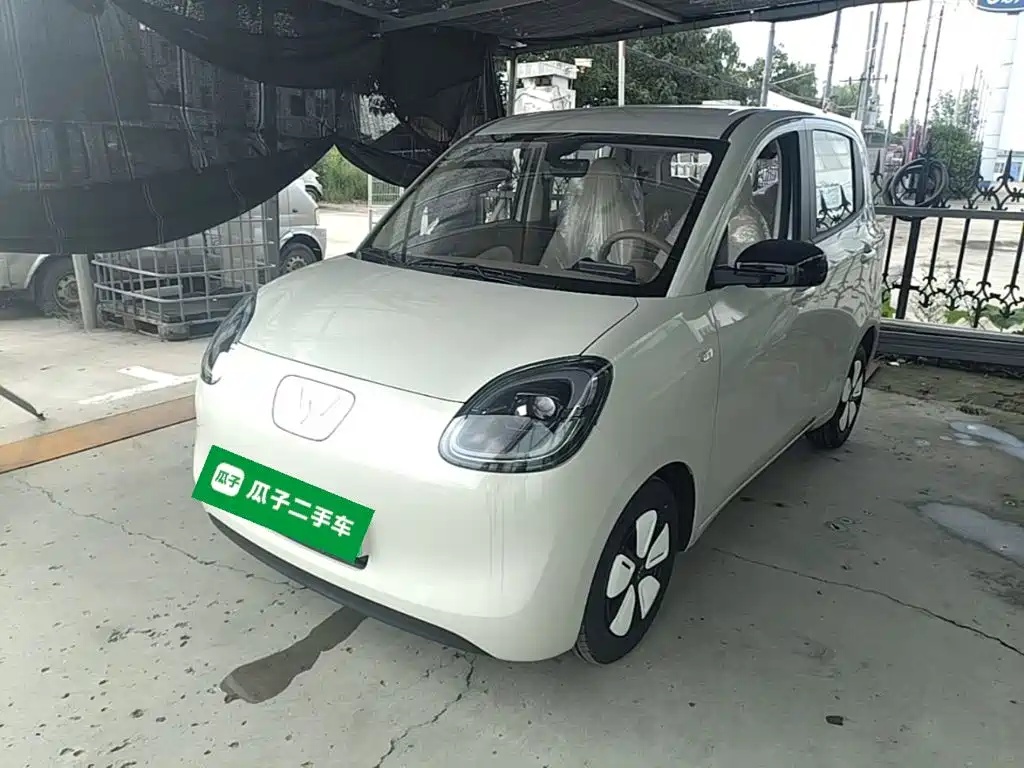Wuling Motors Hongguang MINIEV 2026 2025 4-Door Advanced