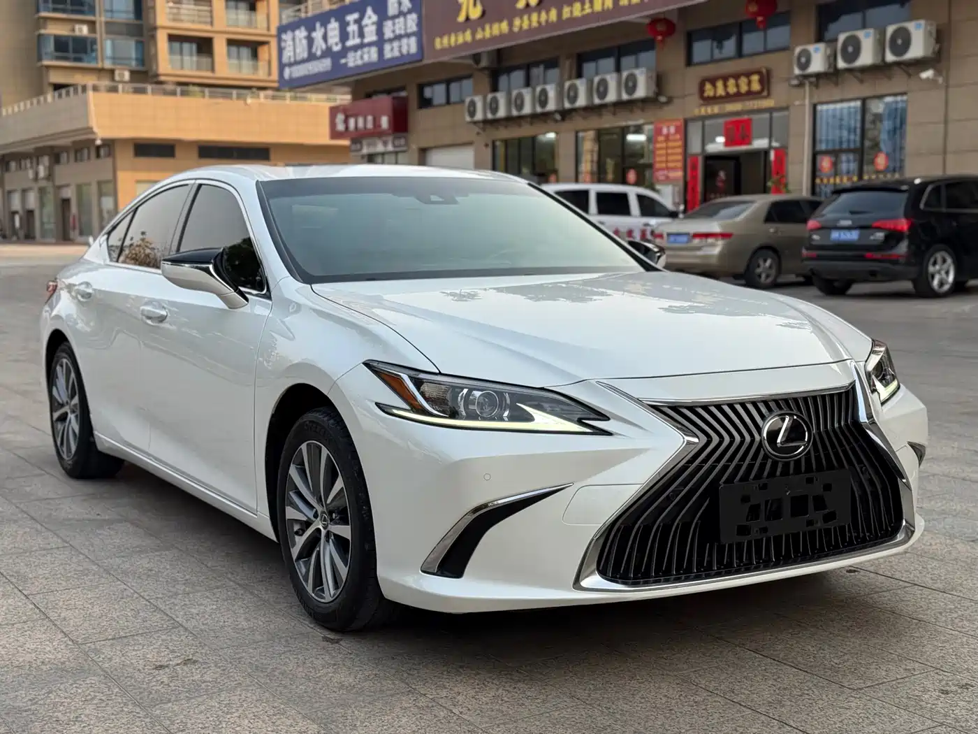 Lexus ES 2020 200 Excellence фото 3