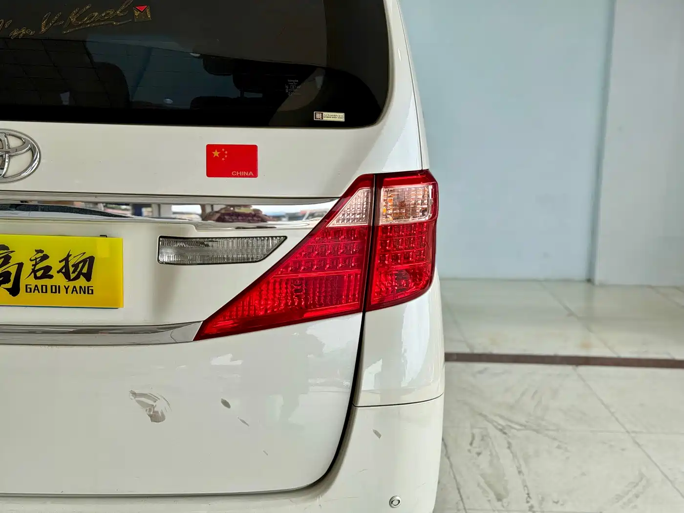 Toyota Alphard фото 26