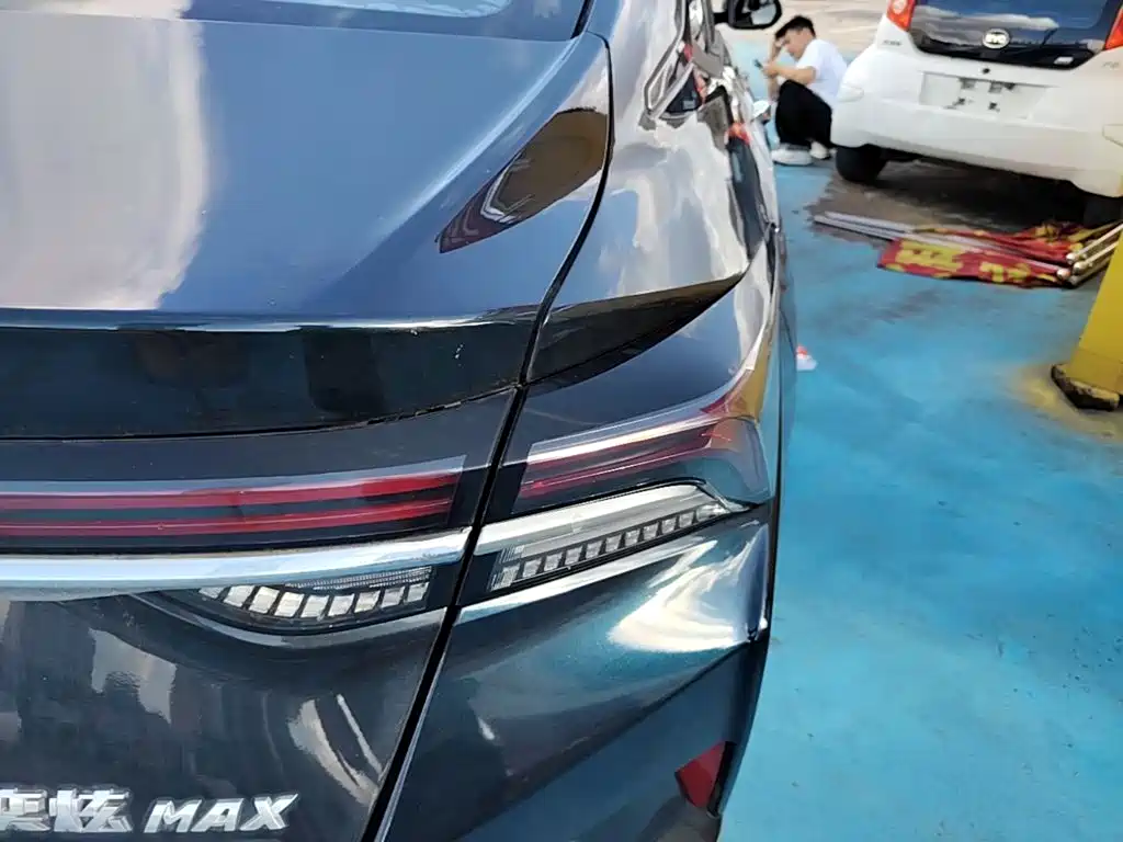 Dongfeng Aeolus Yixuan MAX 2021 2021 1.5T Super Cool Dad Edition
