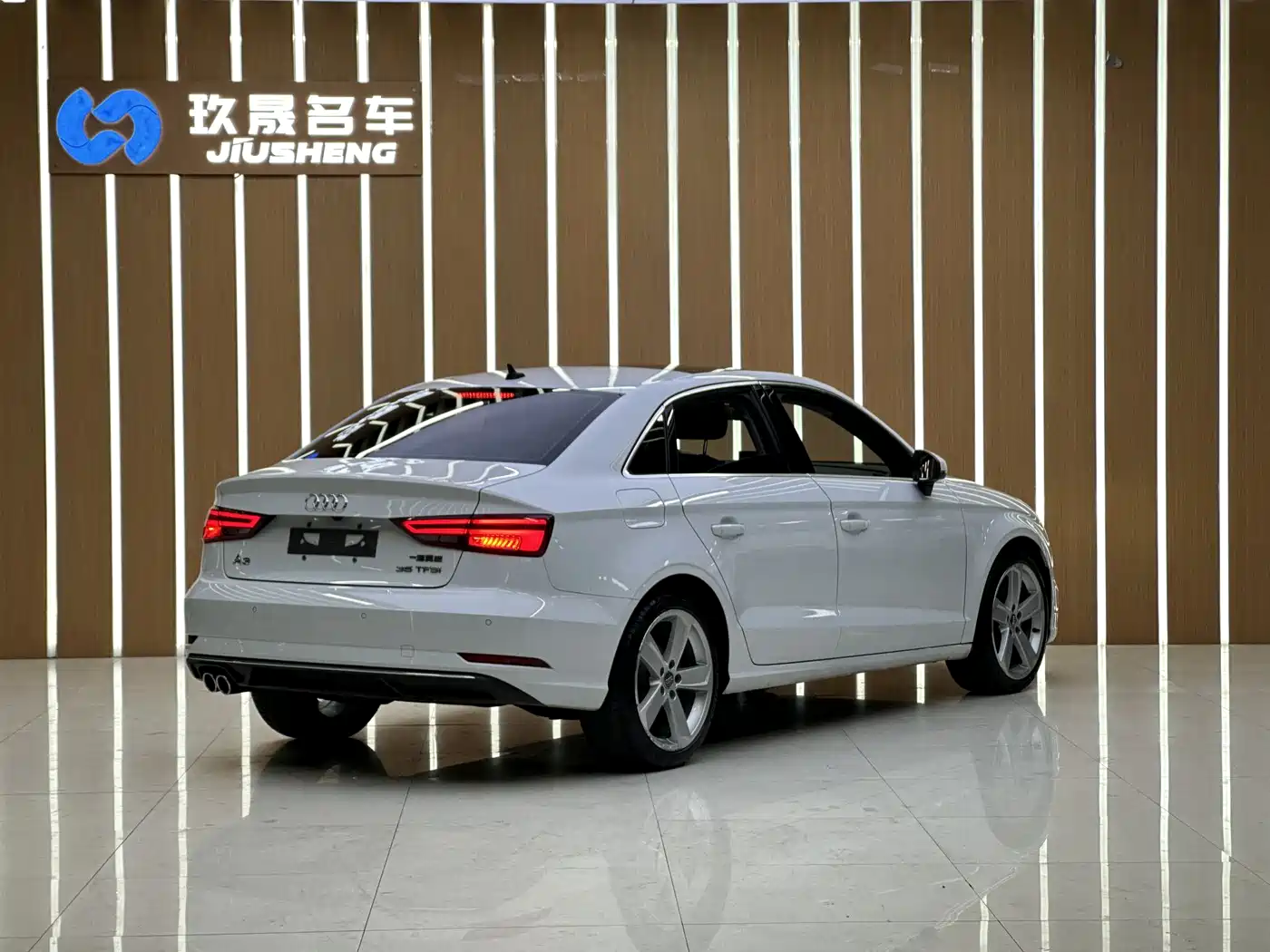 Audi A3 2019 Limousine 35 TFSI Style China V фото 4