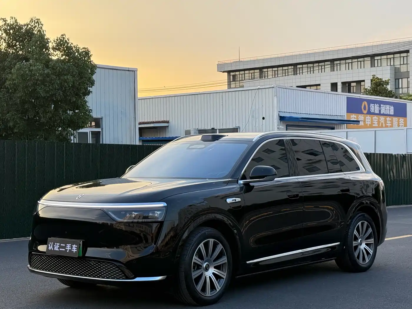 AITO Wenjie AITO M8 2025 Pure Electric Max+ 6-seater AWD