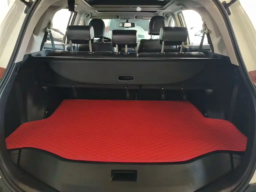 Toyota RAV4 Rongfang 2015 2.5L Automatic 4WD Elite Edition фото 19