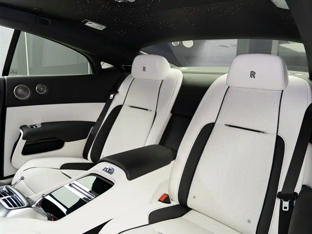 Rolls-Royce Wraith 2017 2018 6.6T Standard