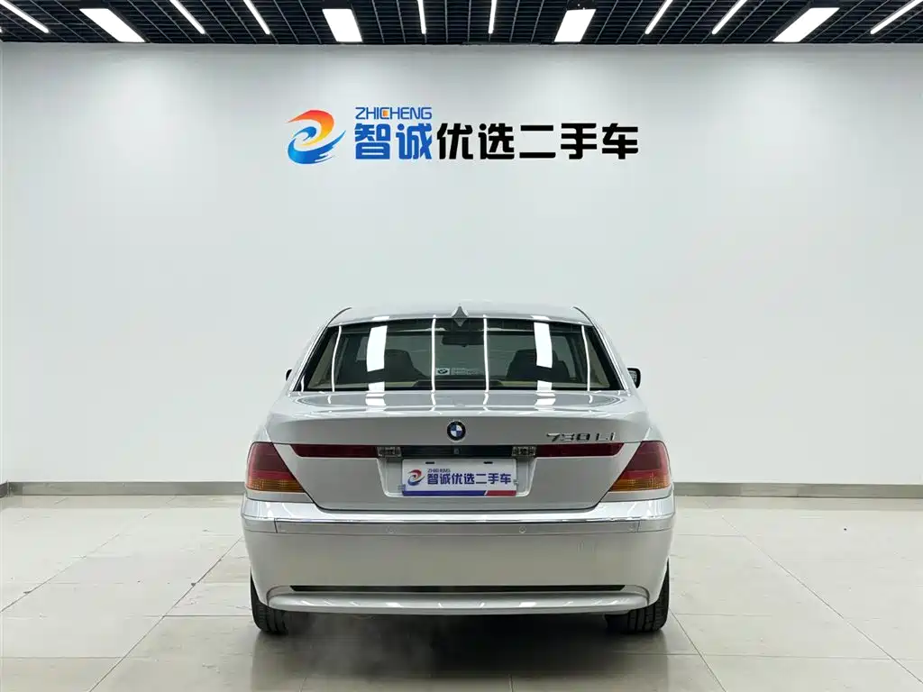BMW 7 Series 2005 Model 730Li фото 4