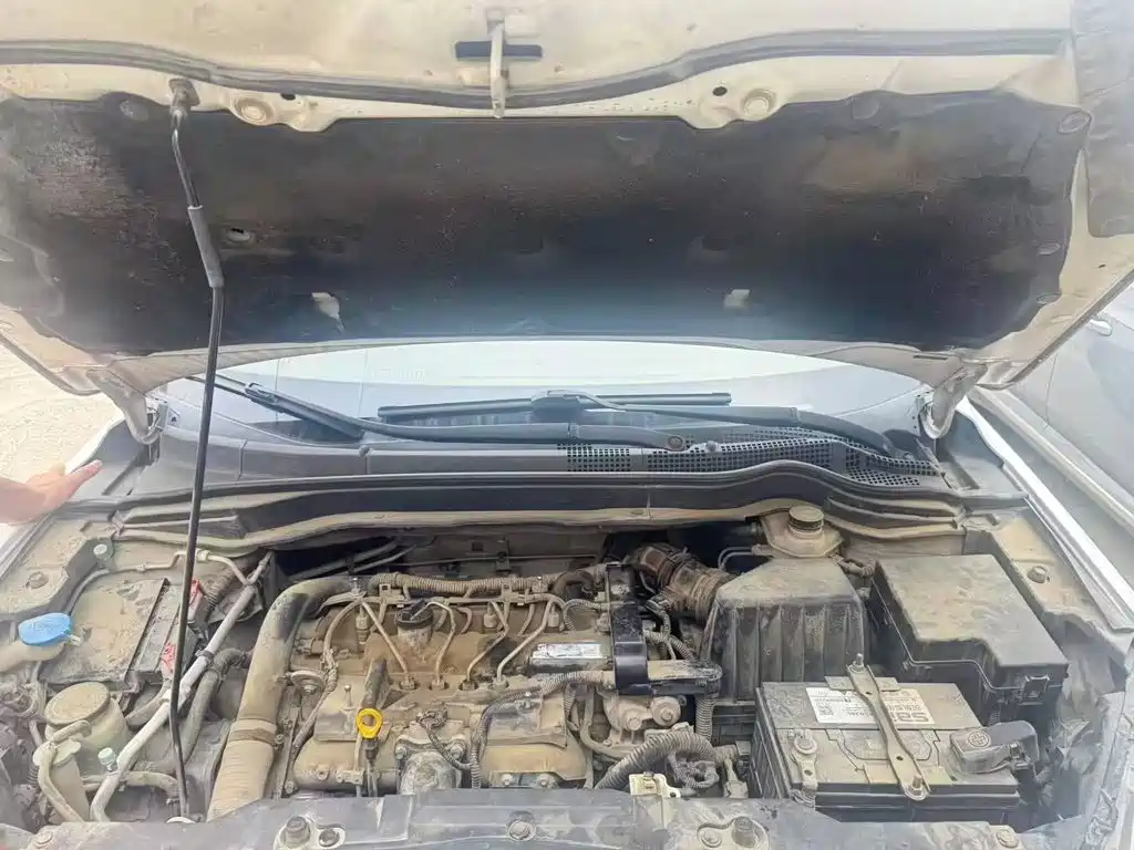 Photo 3 - Haval H6
