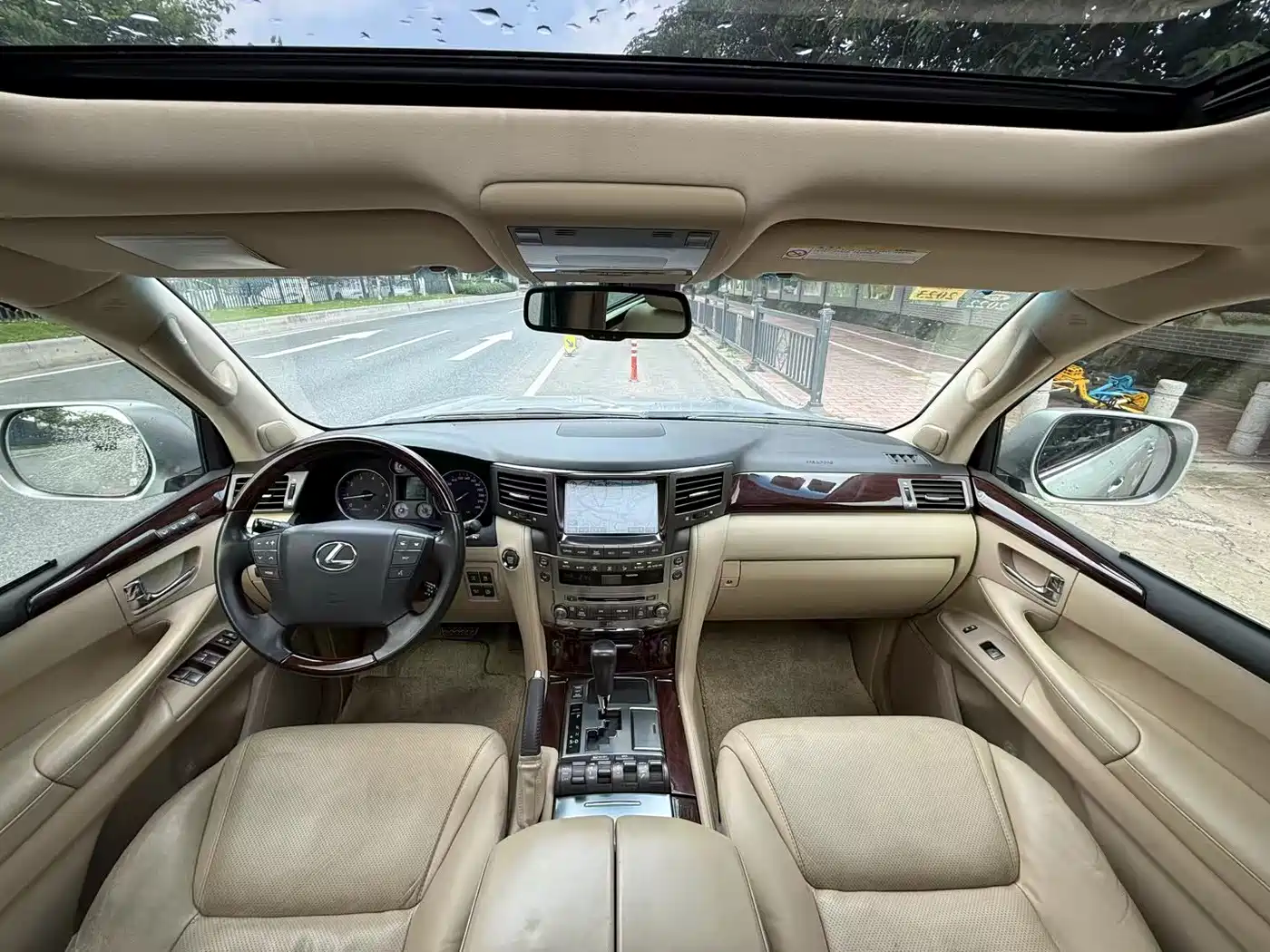 Lexus LX 2007 570 фото 9