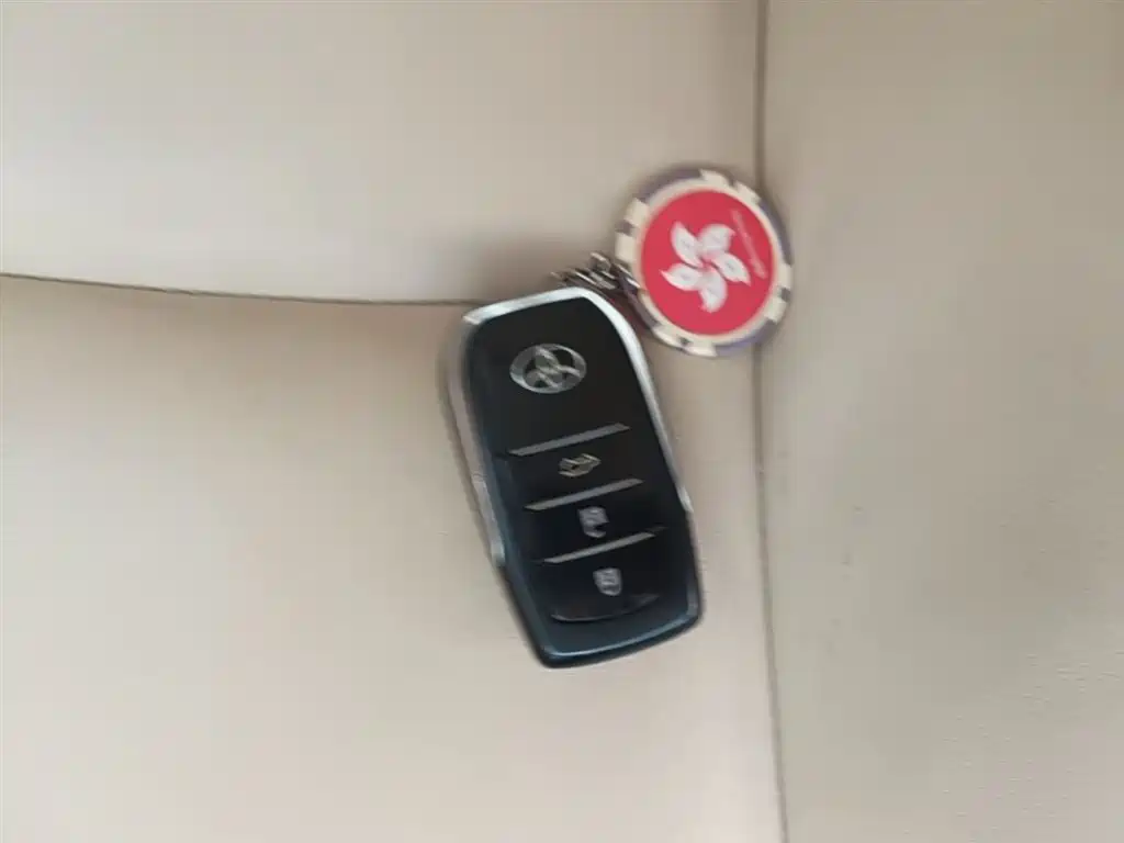 Toyota Prado 2016 2.7L Auto Luxury Edition фото 9