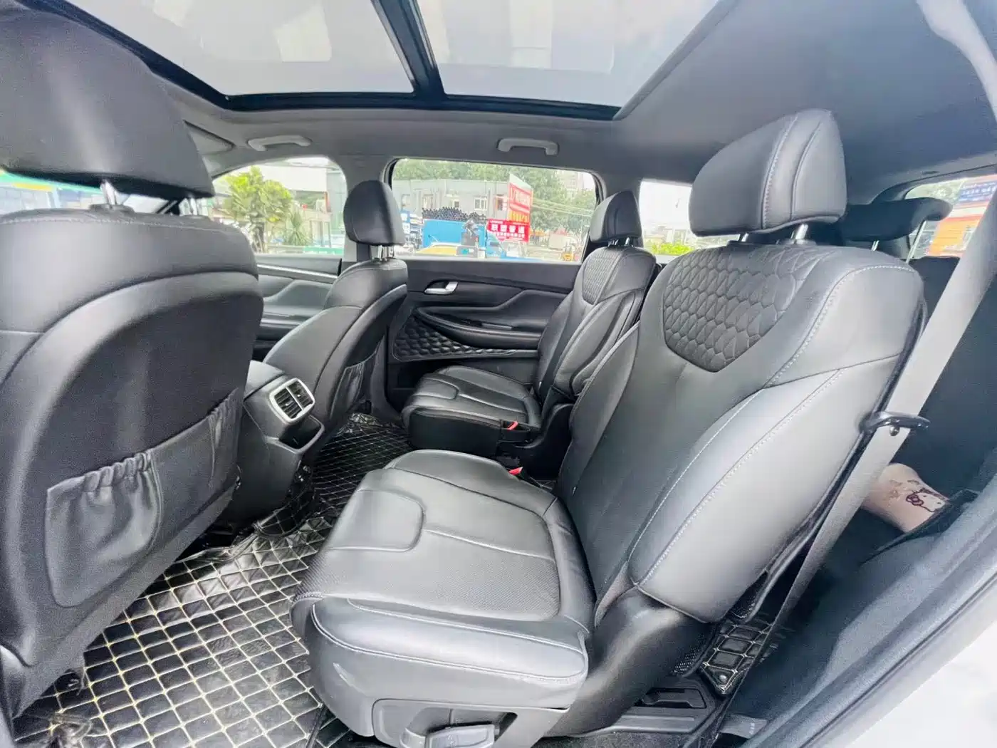 Hyundai Santa Fe 2020 380 TGDi Auto 2WD GLS Luxury фото 8