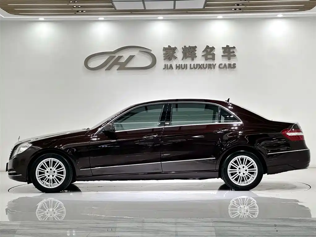 Mercedes-Benz E-Class 2013 E 300 L Elegance фото 4