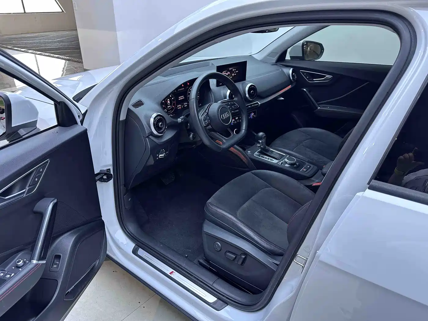 Audi Q2L 2022 35 TFSI Luxury Dynamic фото 7