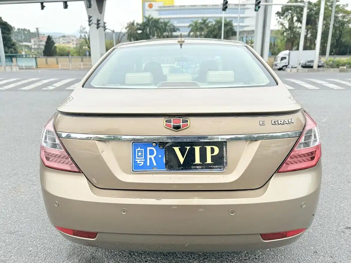 Geely Classic Emgrand 2013 2013 Sedan 1.5L MT Elite