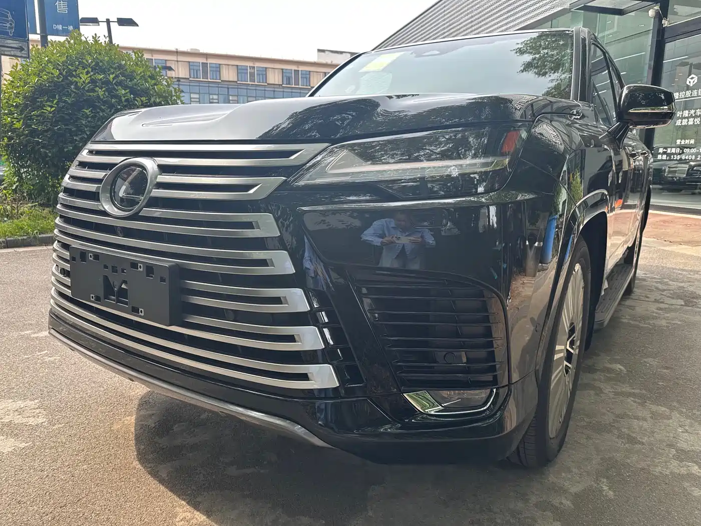 Lexus LX 2025 700h Boundary Edition