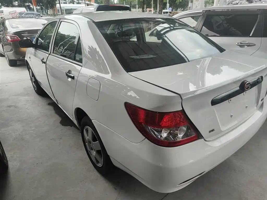 BYD F3 2018 1.5L Manual Classic фото 5
