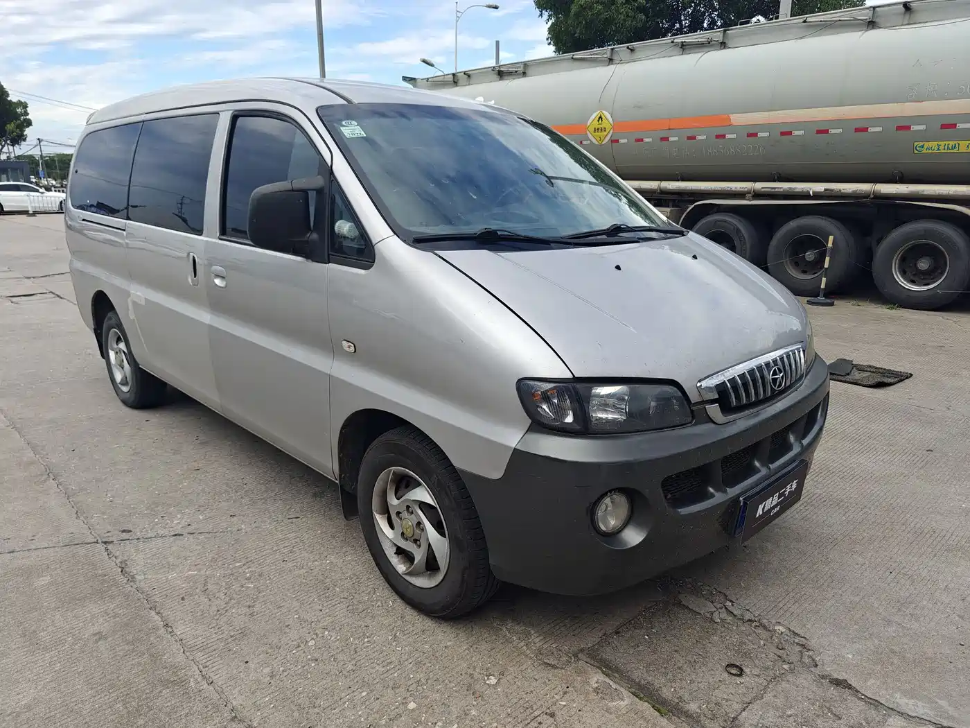 JAC Motors Refine 2015 2015 2.0L Shuttle Gasoline Long Wheelbase Standard HFC4GA3-3D