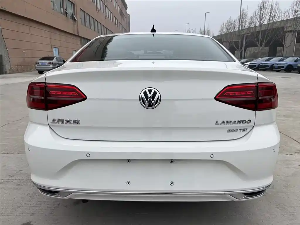 Volkswagen Lamando 2021 Facelift 280TSI DSG Comfort Edition фото 7