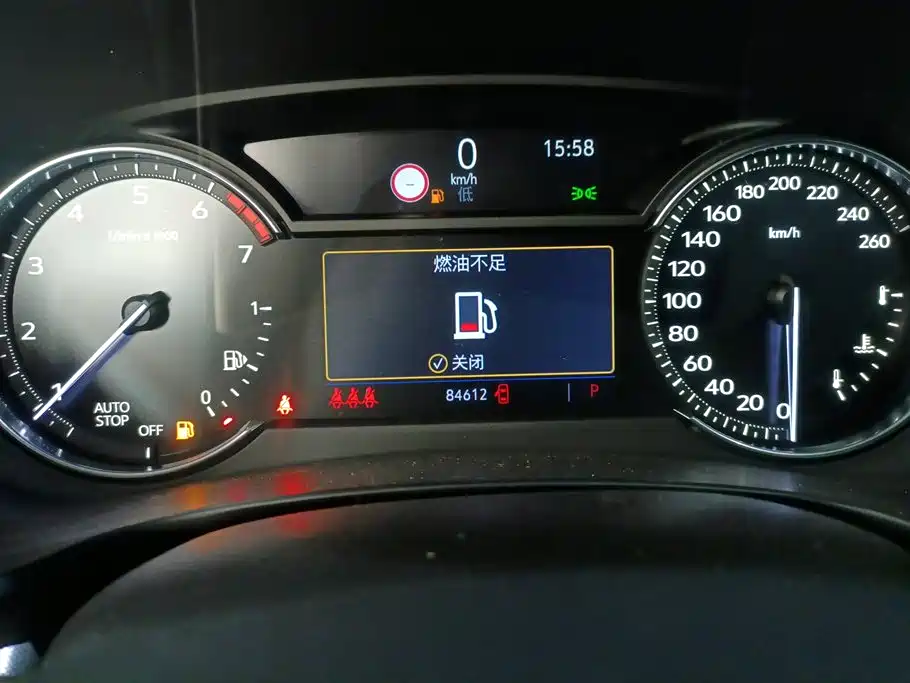 Cadillac XT4 2018 28T FWD Leading Edition фото 14