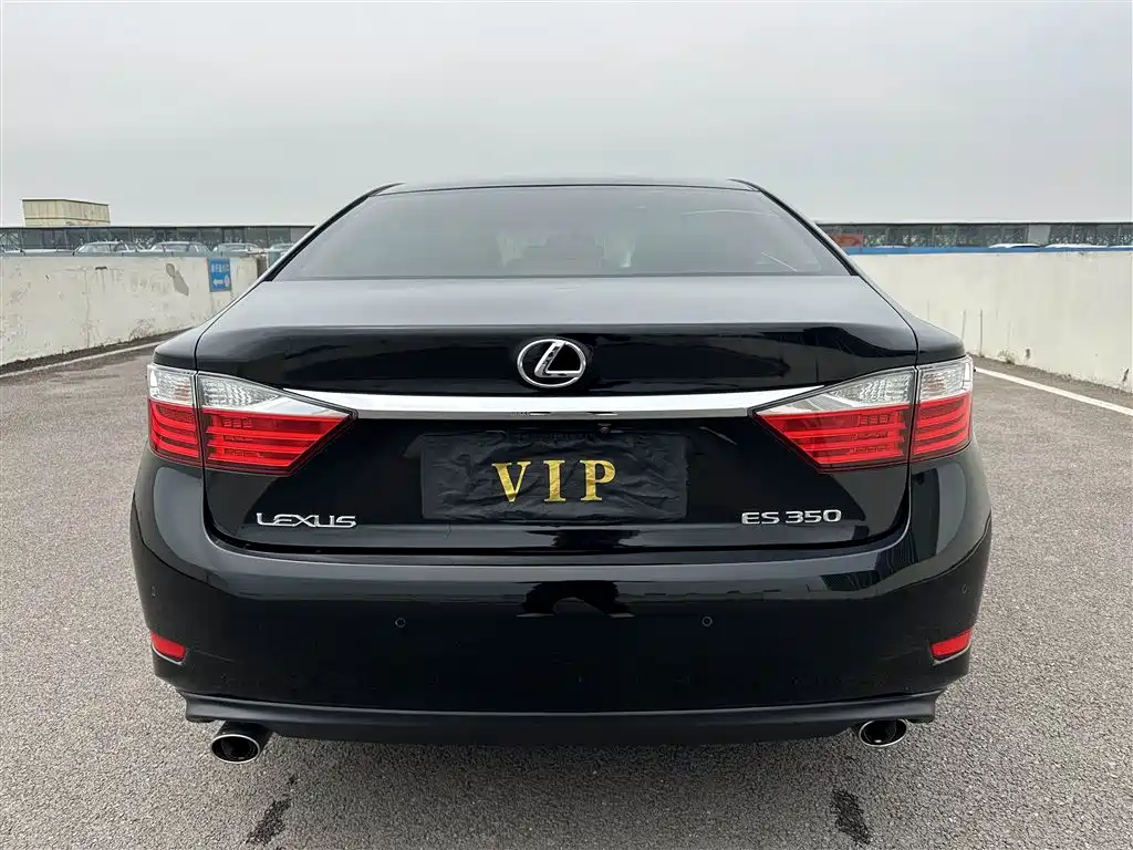 Lexus ES 2013 250 Elite Edition фото 4