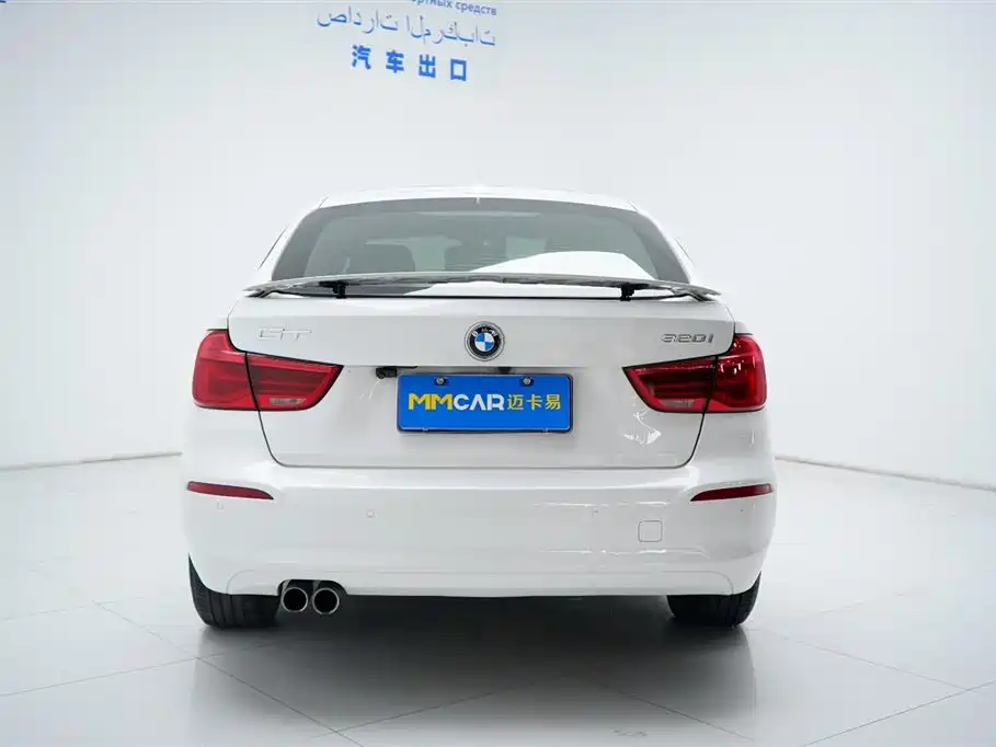 BMW 3 Series GT 2017 320i Fashion фото 26