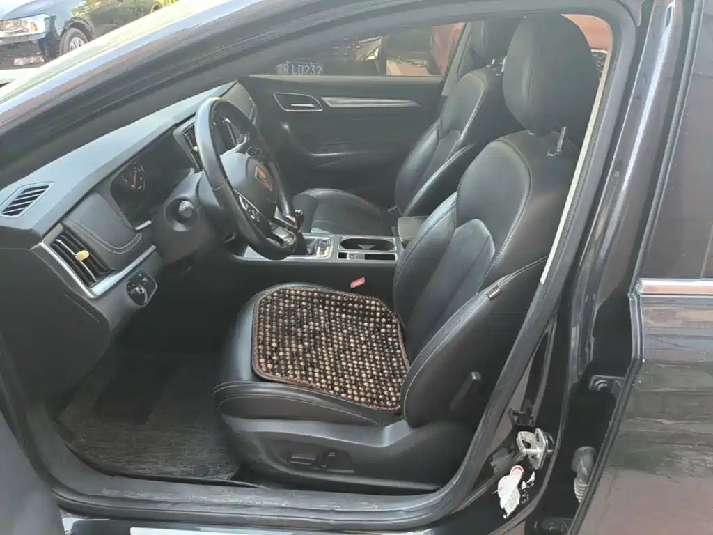 Roewe i6 2018 2018 20T Manual Luxury Edition