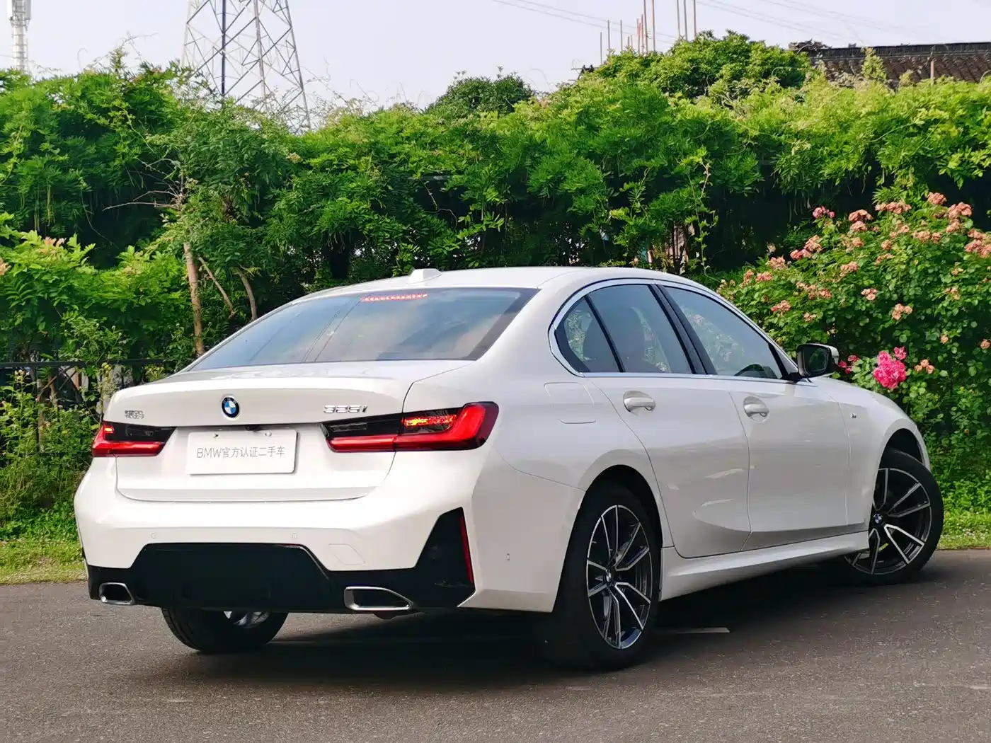 BMW 3 Series 2025 325i M Sport Package фото 4