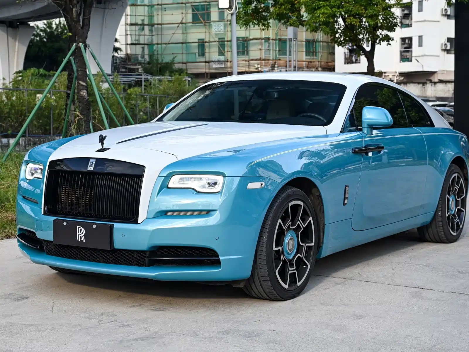 Фото 1 - Rolls-Royce Wraith