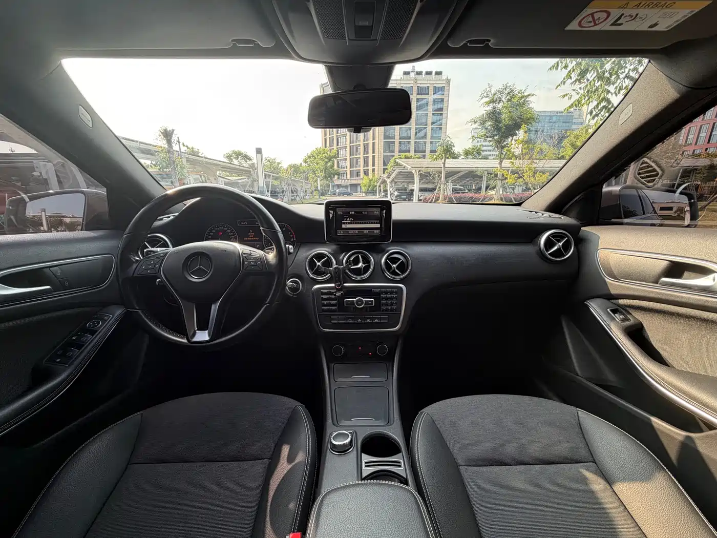 Mercedes-Benz A-Class (Import) 2015 A 180 фото 15