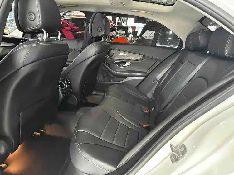 Mercedes-Benz C-Class 2019 Facelift C 260 L Sport фото 11