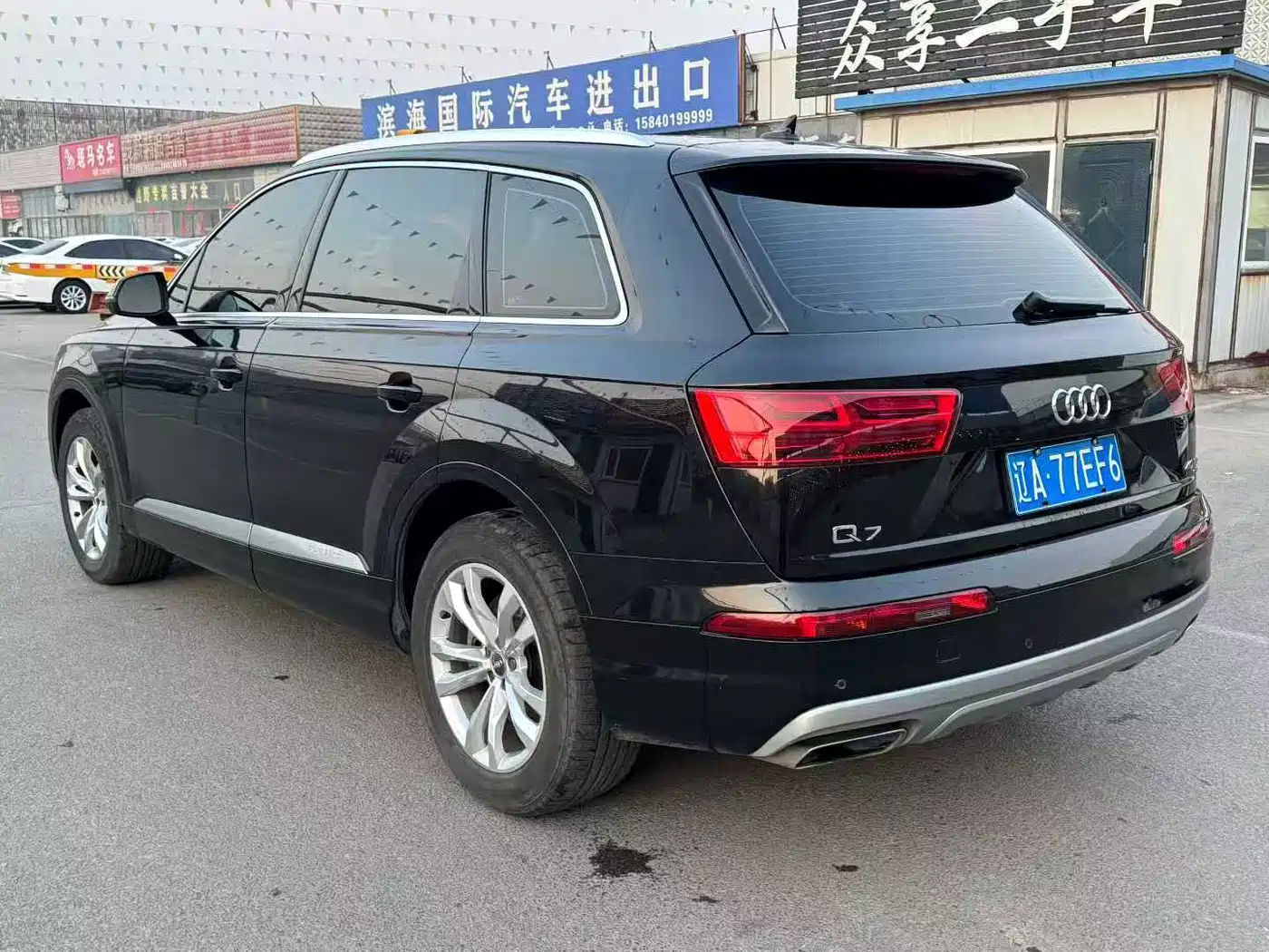 Audi Q7 2018 40 TFSI Comfort фото 4