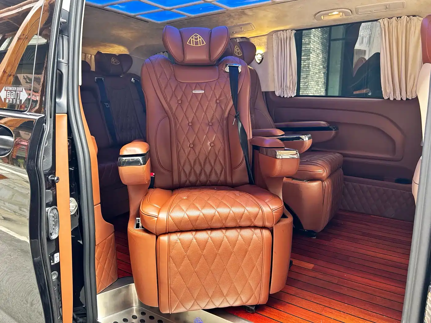 Mercedes-Benz Vito 2018 2.0T Business Edition China VI фото 9