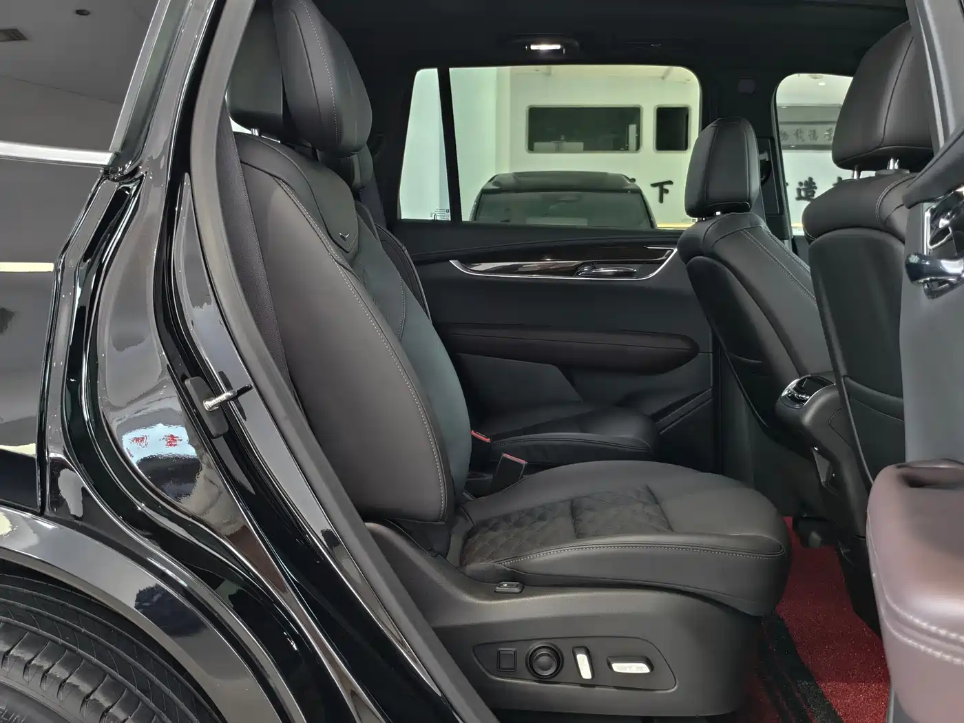 Cadillac XT6 2020 28T 6-Seater 4WD Luxury Model фото 13