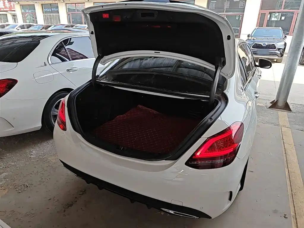 Mercedes-Benz C-Class 2020 Facelift C 260 L Sport фото 19