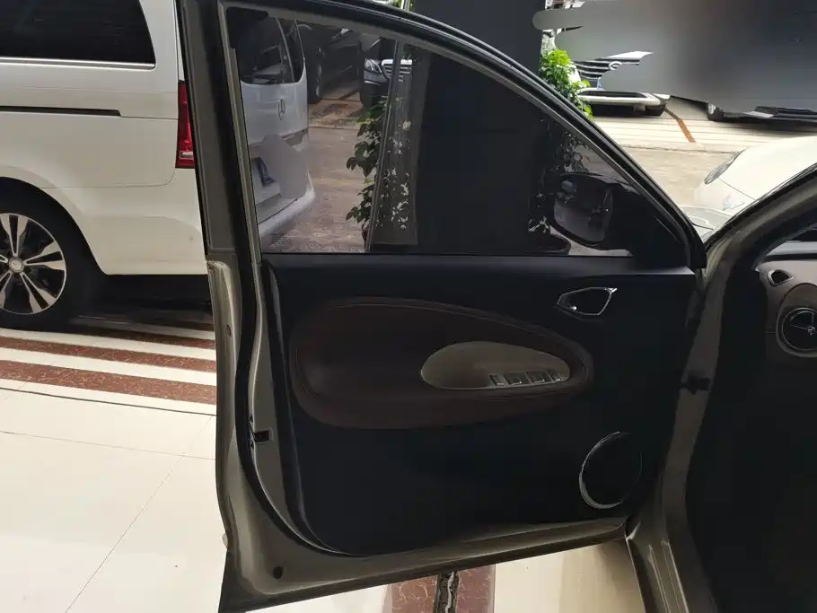 Фото 7 - Wuling Motors Wuling Bingo