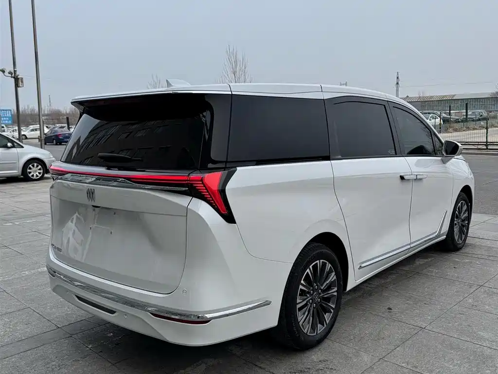 Buick GL8 2025 Model Landglory Smart Edition фото 4