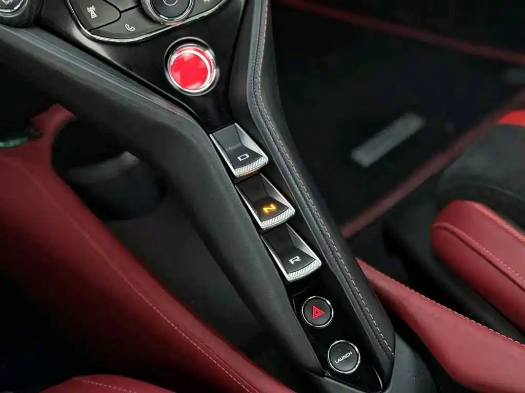 McLaren 720S 2018 2017 4.0T Coupe
