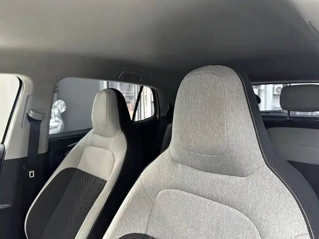 Volkswagen Tharu 2025 Model Rising Star 1.5L Advance Edition фото 16