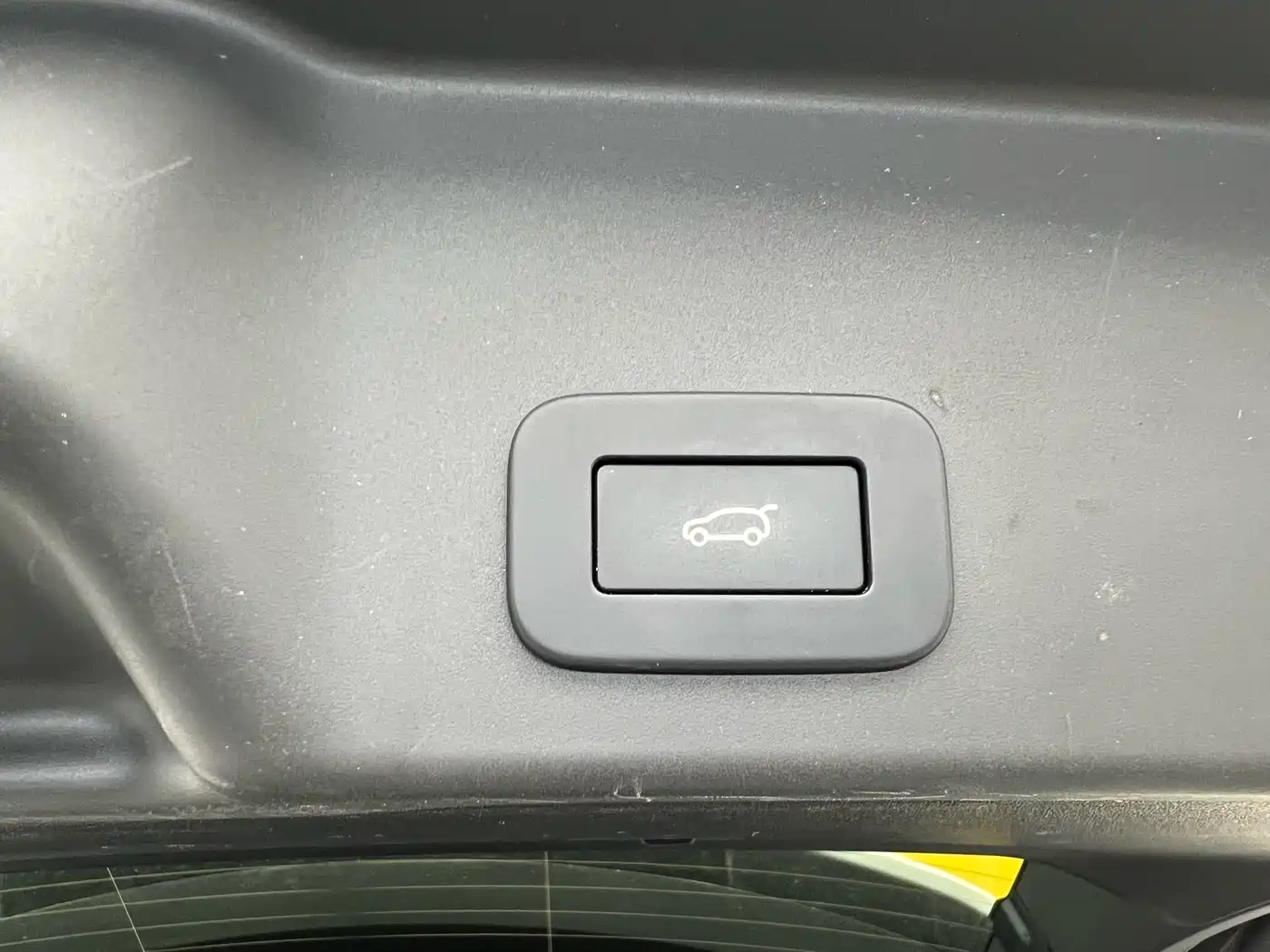 Land Rover Range Rover Evoque New Energy 2022 Range Rover Evoque L P300e Plug-in Hybrid фото 27