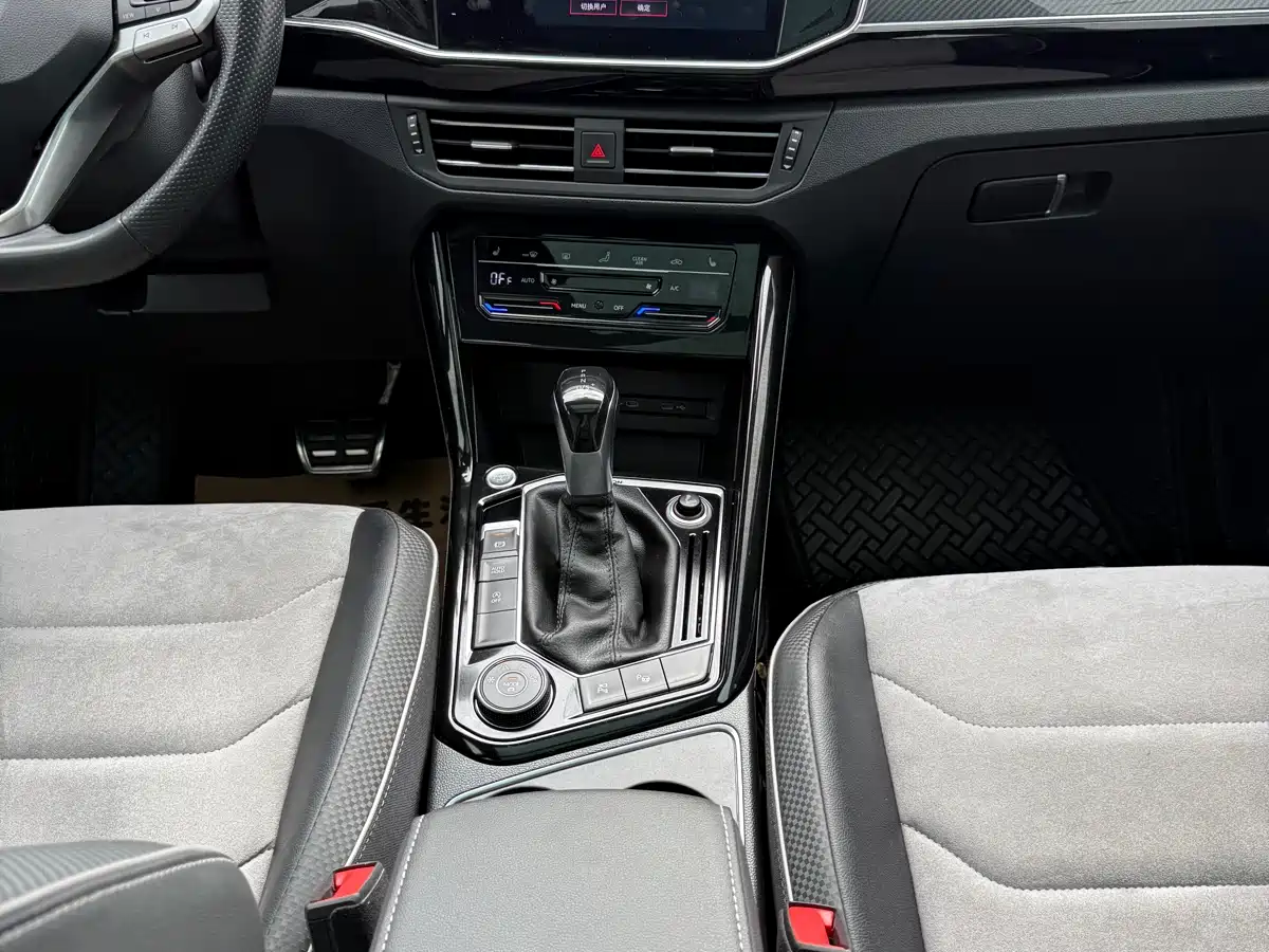 Volkswagen Tayron X 2020 380TSI 4WD Flagship Smart Edition фото 13