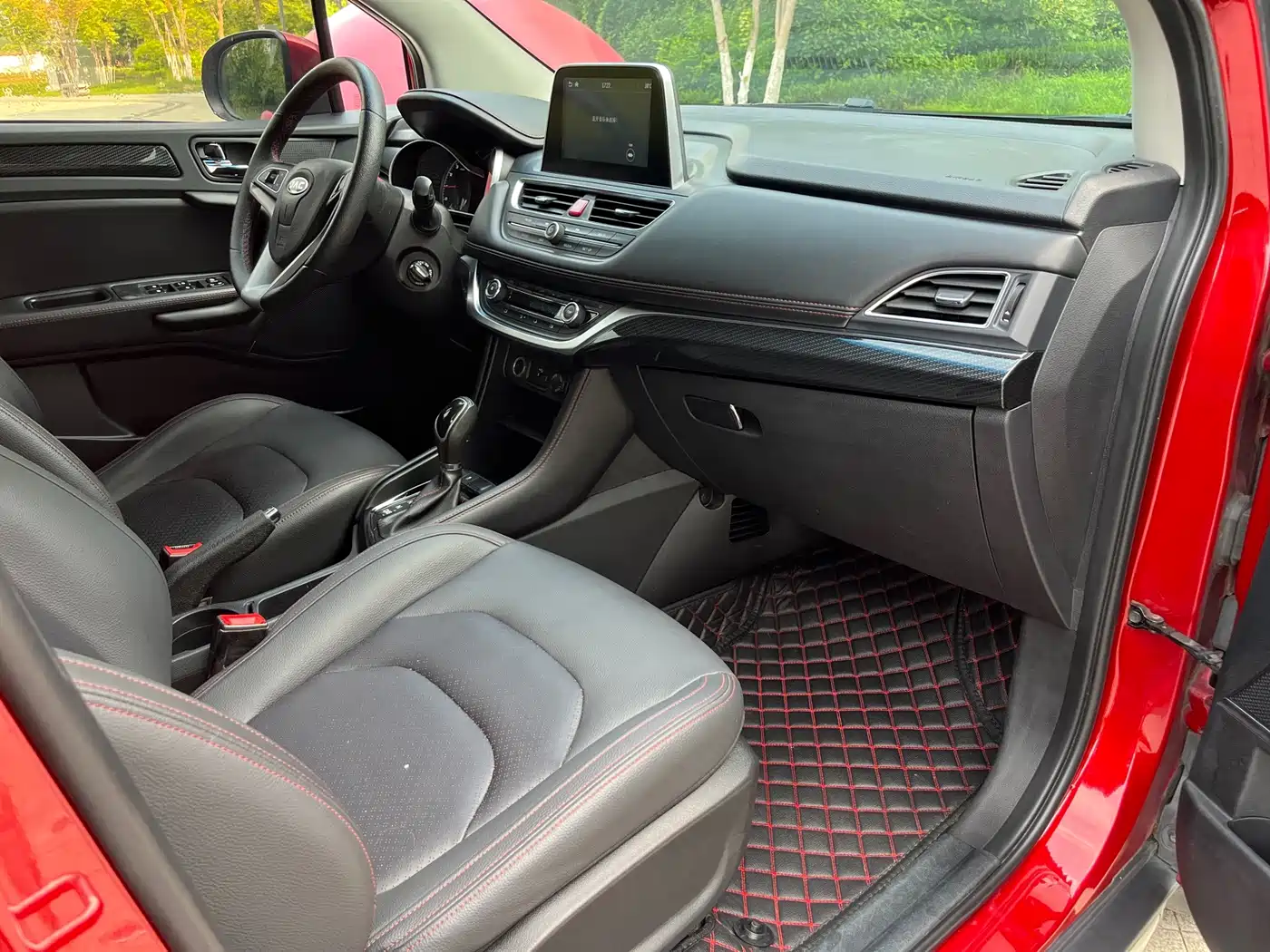 JAC Motors Refine S3 2017 2017 1.6L CVT Luxury Smart