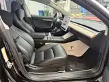 Фото 8 - Tesla Model 3